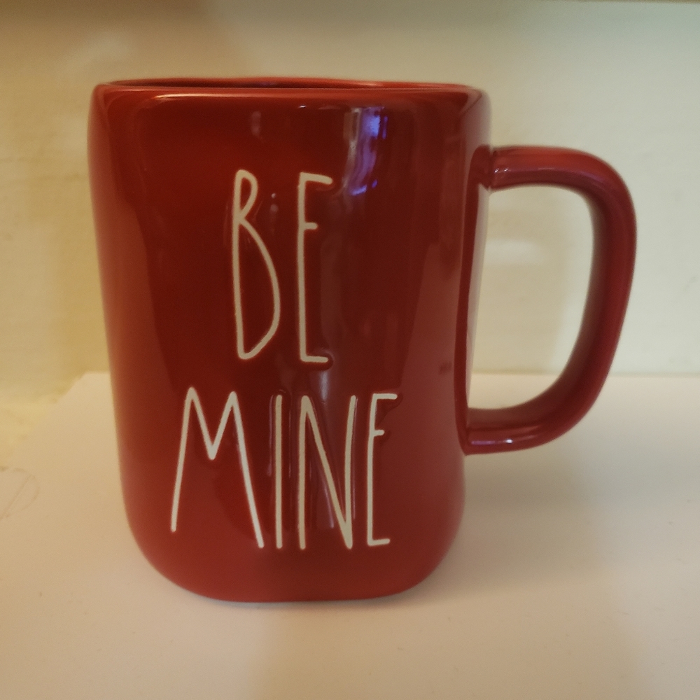 Rae Dunn Be Mine Mug